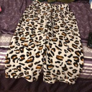 I’m sailing a set of pajamas